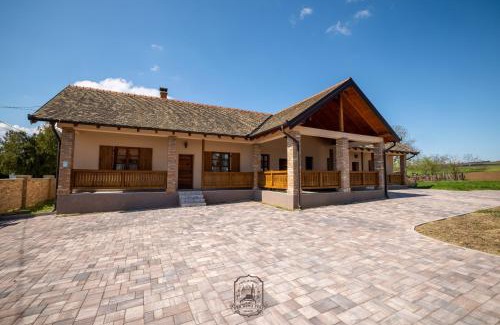 Karanac House | Kod Kuma Pere, Traditional Baranja Getaway