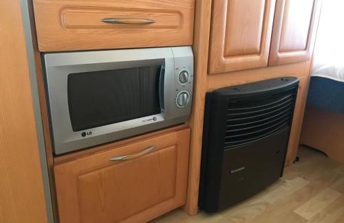 Loitz Other | Komfort-Caravan mit Vorzelt