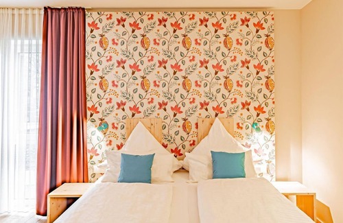 Langsur Bed & Breakfast | Komfort Doppelzimmer Barrierefrei - Weingut Johannishof