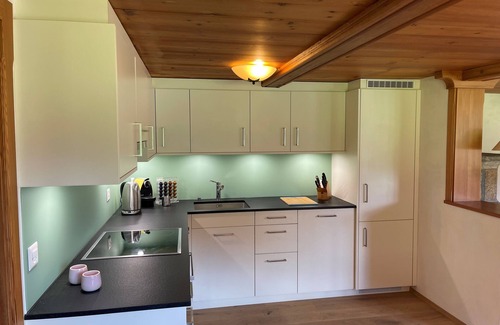 Saas Grund Apartment | Komfort & Natur in den Schweizer Alpen - Dein Bergparadiesnnnnnnnn