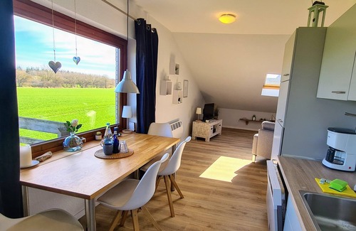 Maasholm-Bad Apartment | Komfortable Fewo in Toller Lage. Nur 400m zum Meer