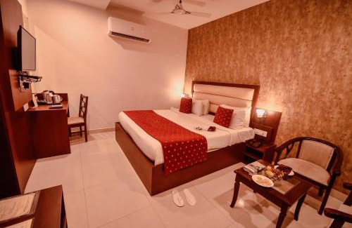 Mirzapur Hotel | Konark Grand Hotel