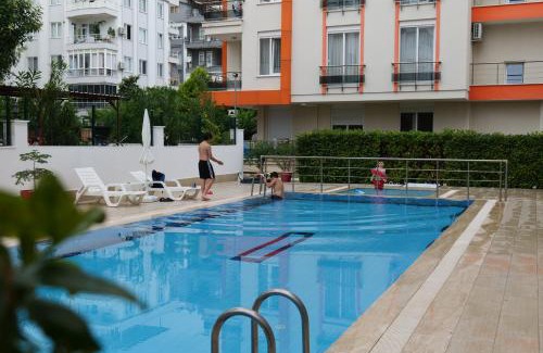 Liman Mahallesi Apartment | Konyaaltı - Liman - Antalya - Lüks ve Huzurlu Sitede Güzel Bir Daire
