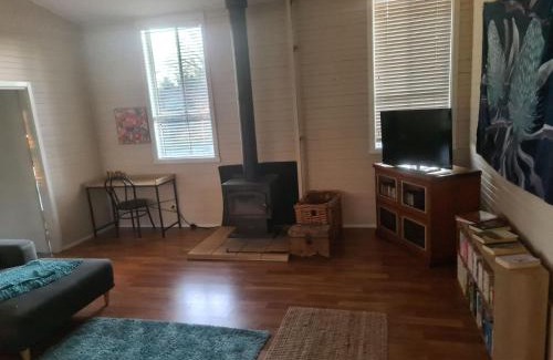 Tumbarumba House | Kooloora Cottage