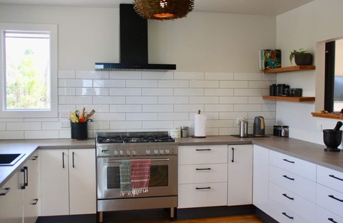 Hapuku House | Kora's View. A Magical place to relax and unwind.