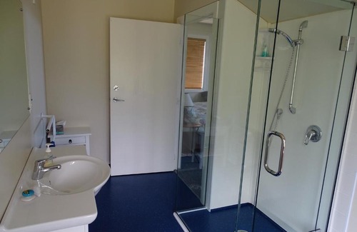 Renwick House | Korohi Vineyard BnB