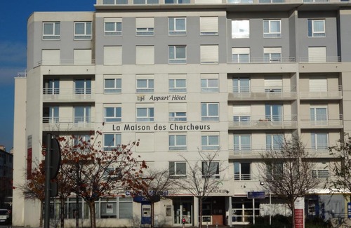 Vandoeuvre-les-Nancy Apartment | KOSY Appart'Hôtels - La Maison Des Chercheurs