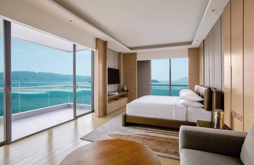 Downtown Kota Kinabalu Hotel | Kota Kinabalu Marriott Hotel