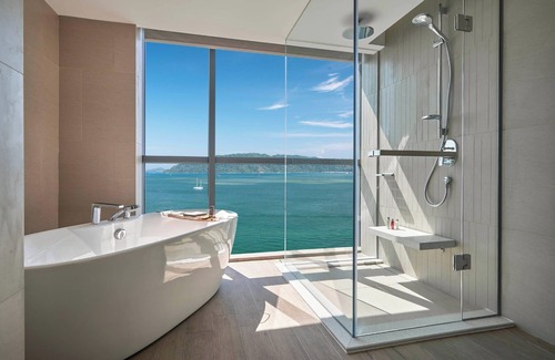 Downtown Kota Kinabalu Hotel | Kota Kinabalu Marriott Hotel