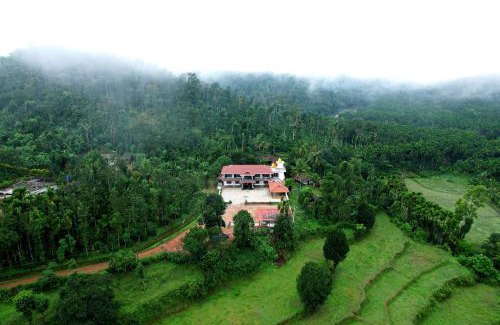 Samse House | Kotibetta Homestay - Mountains View, River & Trek