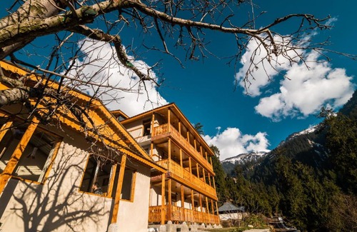 Jagatsukh House | Kriday Villa