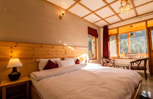 Jagatsukh House | Kriday Villa