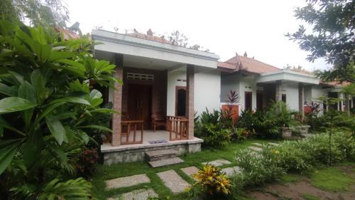 Sekotong Barat House | Kristal Garden