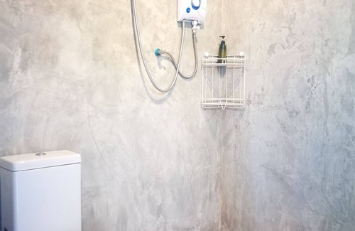 Sangkhla Buri Hotel | Kru Guesthouse