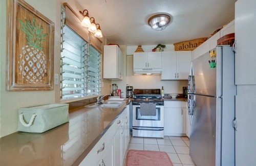 Aiea Apartment | KT Aloha with a viewn