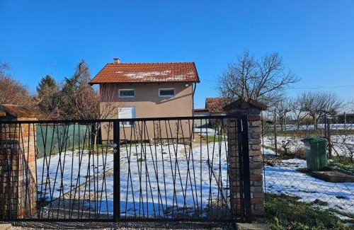 Vukovar House | Kuća za odmor Sweet Home