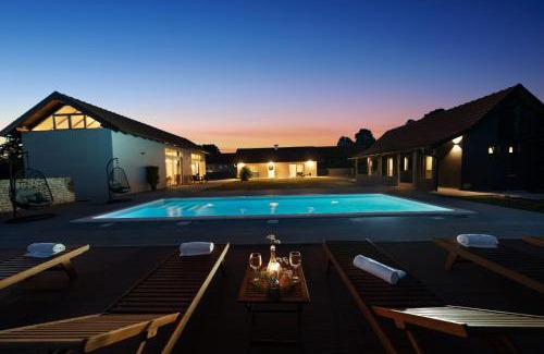 Klostar Ivanic Villa | Kuća za odmor Zelena Oaza sa bazenom -Zagreb