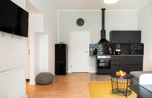 Halensee Apartment | Kudamm plus AC plus SelfCheckIn plus Free Street Parking