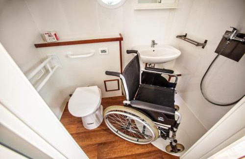 Zeuthen Boat Rental | Kuhnle-Tours Bootshaus Zeuthen