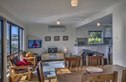 Coles Bay House | Kunzea at Freycinet