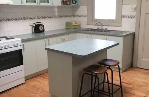 Kyabram House | Kyabram House - family & pet friendly house