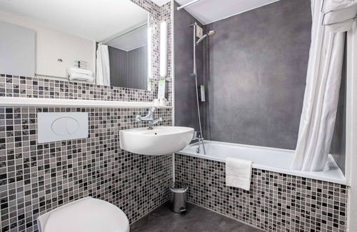 Rouvignies Hotel | KYRIAD VALENCIENNES SUD – Rouvignies