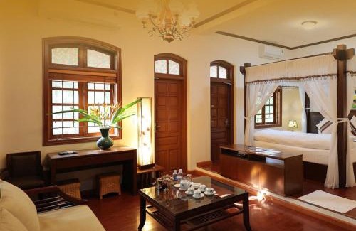 Son Tay Hotel | Làng Mô Experience Retreat