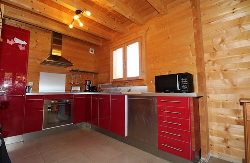 Premanon Ski Chalet | L'écrin des Epicèas chalet sleeps 9