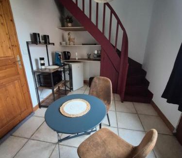 Pinchefalise House | L'auberge de la hutte