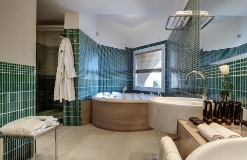 Baja Sardinia Hotel | L'Ea Bianca Luxury Resort