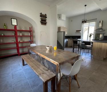 Saint-Aignan House | L'entre nous, Superbe Maison au centre de St Aignan