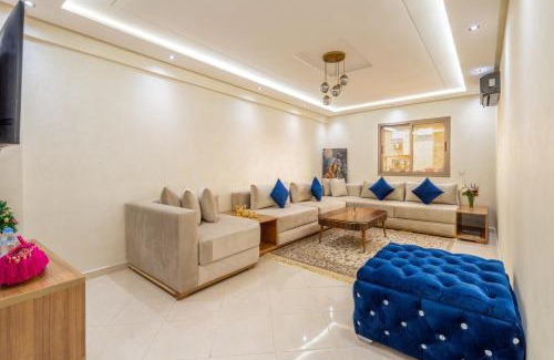 Camp El Ghoul Apartment | L'Havre de paix de Guéliz au Coucher de Soleil