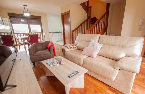 San Vicente de la Barquera House | La Arcadia de Portillo House 4