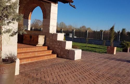 Cuellar House | La Aurora Del Henar