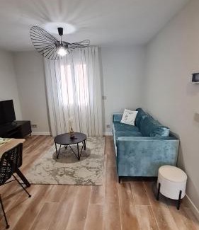 Burgos Apartment | La Avenida