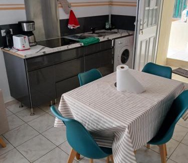 Saint-Marcel House | LA BELLE IVOIRE