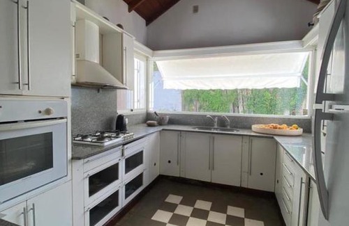 San Nicolas de los Arroyos House | La Casa del Arroyo