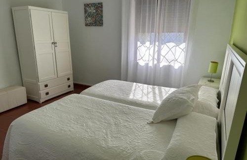 Cedillo House | La casa barata, casa rural