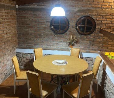 Dr. Enrique Zarate Ski Chalet | La casa de Pedro