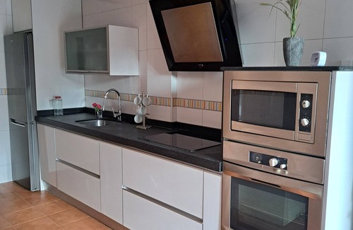 Aldeamayor de San Martin Ski Chalet | La Casa del Cipres