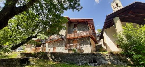 Acceglio Apartment | La casa del Gigante Frassino