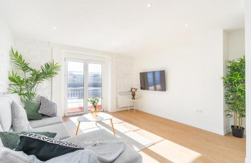 Luanco Apartment | LA CASA DEL RELOJ