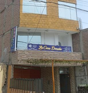 Hualmay House | La casa dorada