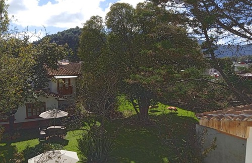 De La Merced House | La Casa Del Rio - Cozy Rooms and Coworking