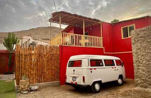 Cerro Azul House | La Casa Roja Cerro Azul