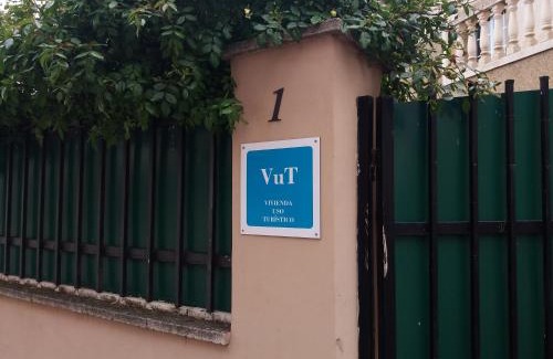 La Virgen del Camino House | La Casina de La Virgen del Camino VUT-LE-113