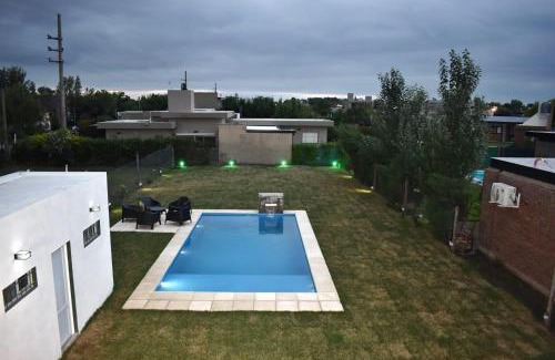 Roldan House | LA CASITA DE CRISTIAN