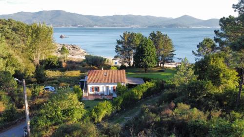 Muros House | La Casita de la Playa Escondida