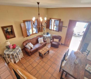 Cabrales House | La Casona de Pascueru de POO DE CABRALES