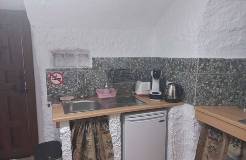 Huescar Apartment | La Cierva cave house